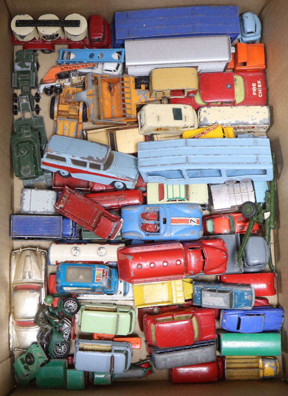 A quantity of mixed diecast including Dinky, Matchbox etc.